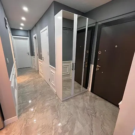 Apartment Sueper Konumda Lux,soemineli Tasarim Daire