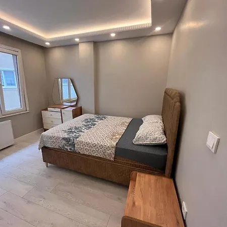 Sueper Konumda Lux,soemineli Tasarim Daire Istanbul