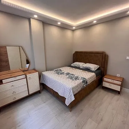 Sueper Konumda Lux,soemineli Tasarim Daire Apartment Istanbul